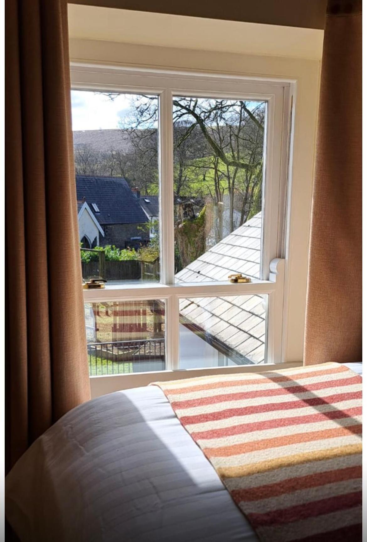 The Bedlinog Inn Esterno foto